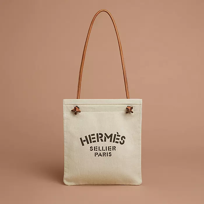 【HERMES】Aline grooming bag Aline grooming bag hermes — The Maker